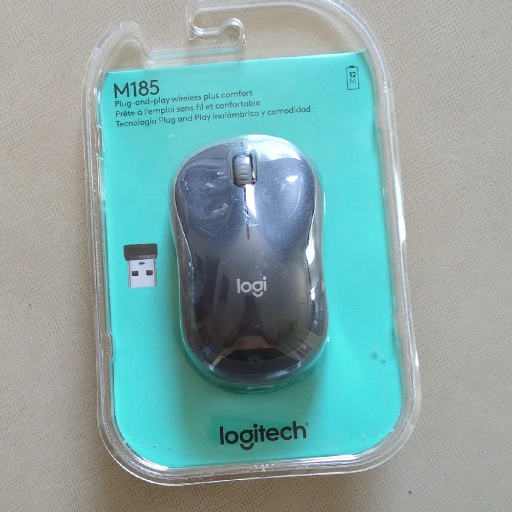 Logitech M185 Wireless Mouse -